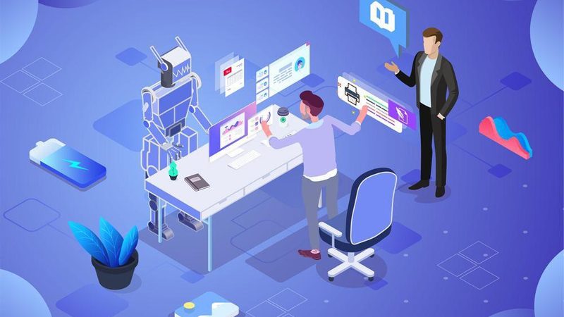 SaaS CRM与定制开发：费用对比背后的考量因素